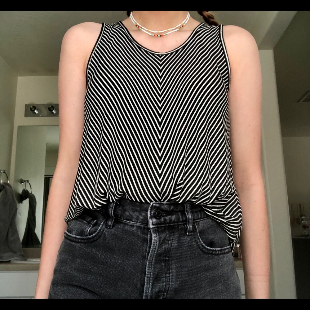 black and white striped tank top!